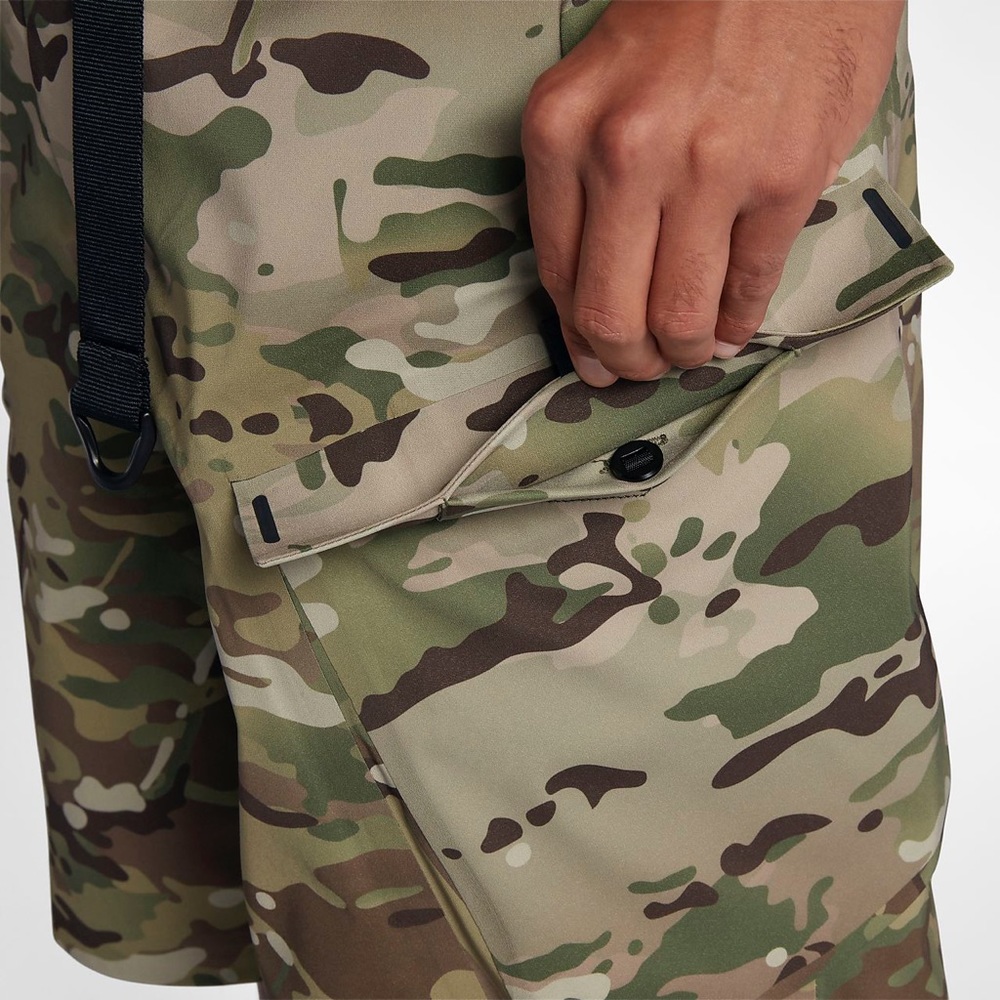 NEW Nike NikeLab Shorts Cargo Camo Green Mens XL - Picture 5 of 8